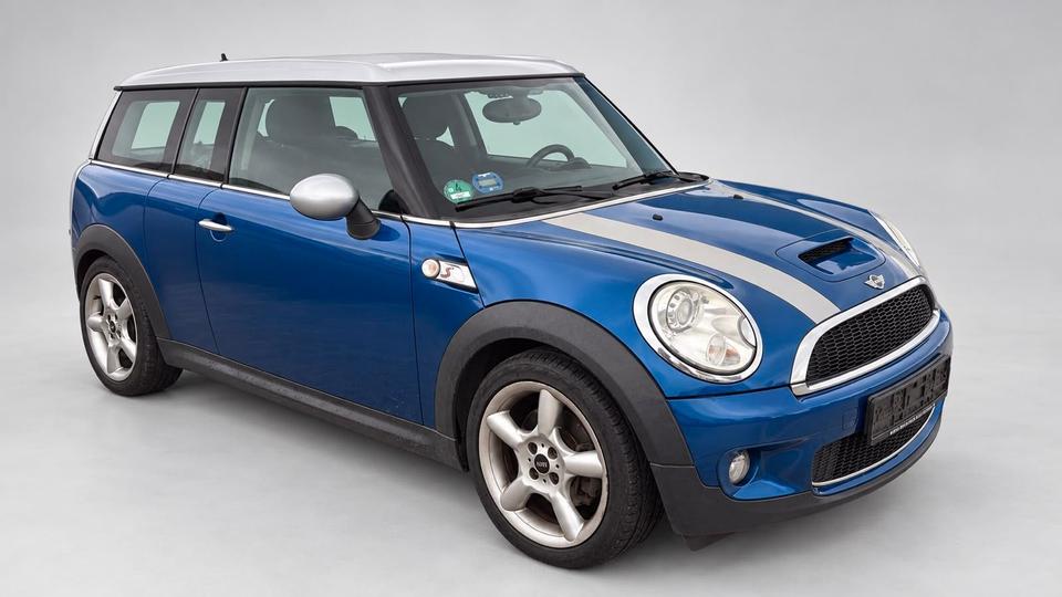 Mini Cooper S 2008 — rear view