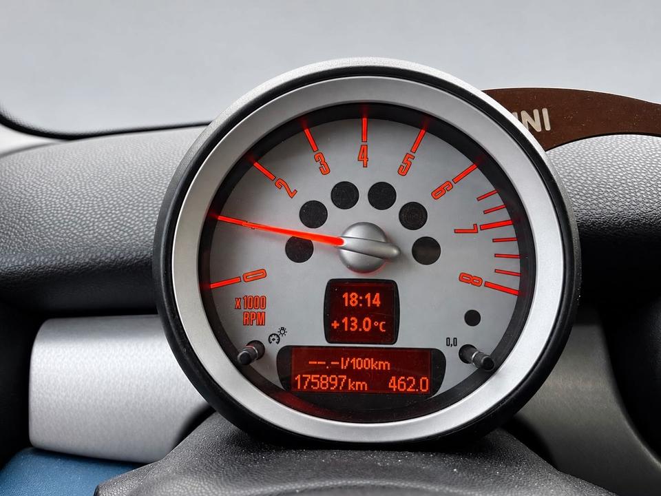 Mini Cooper S 2008 — photo 8