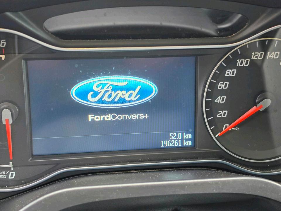 Ford S-Max 2011 — photo 8