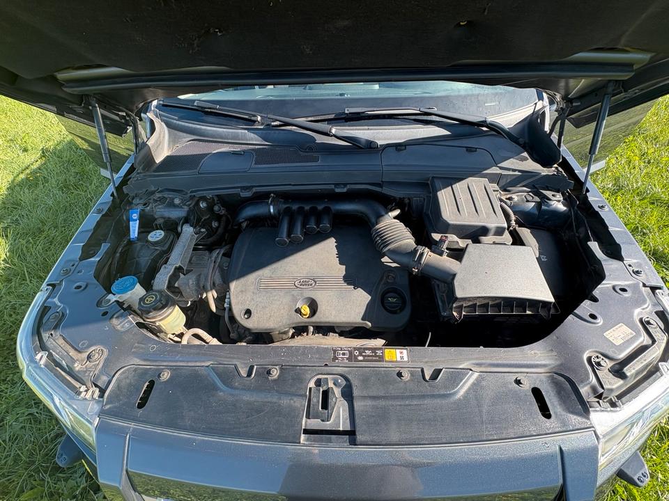 Land Rover Freelander 2009 — photo 12