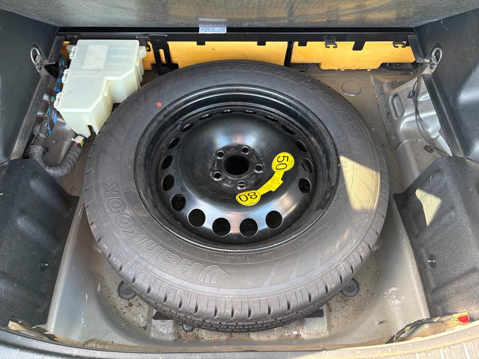 Land Rover Freelander 2009 — photo 13