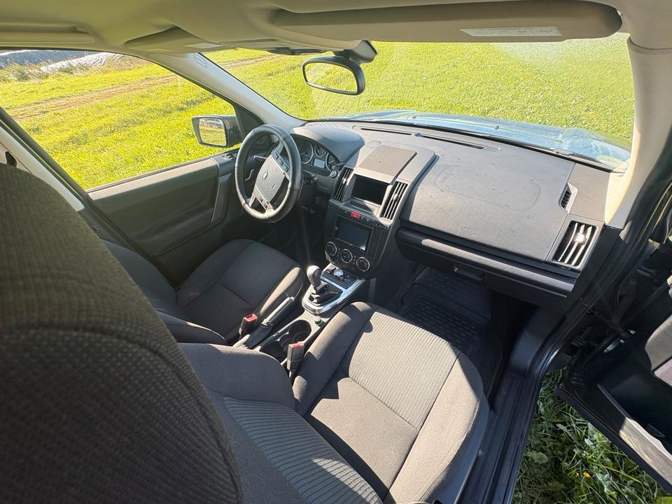 Land Rover Freelander 2009 — photo 6
