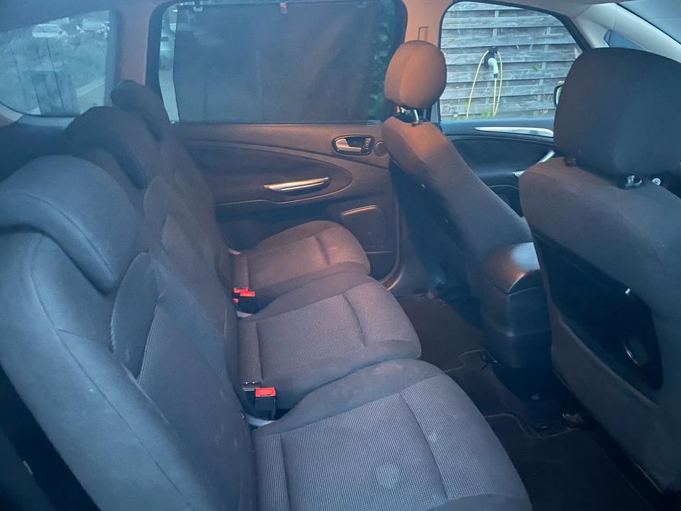 Ford S-Max 2009 — photo 6