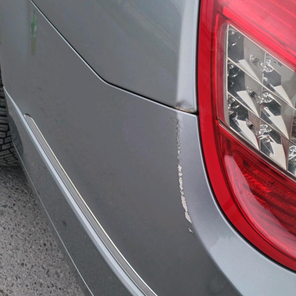 Mercedes Benz C 220 2008 — photo 11
