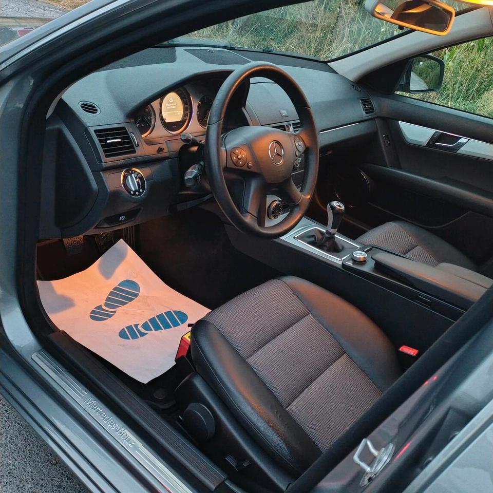 Mercedes Benz C 220 2008 — photo 5