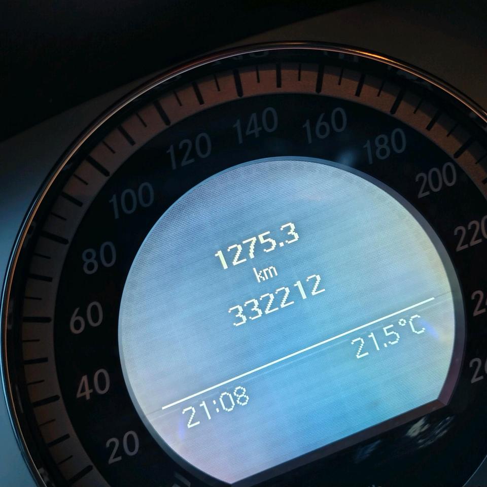 Mercedes Benz C 220 2008 — photo 8