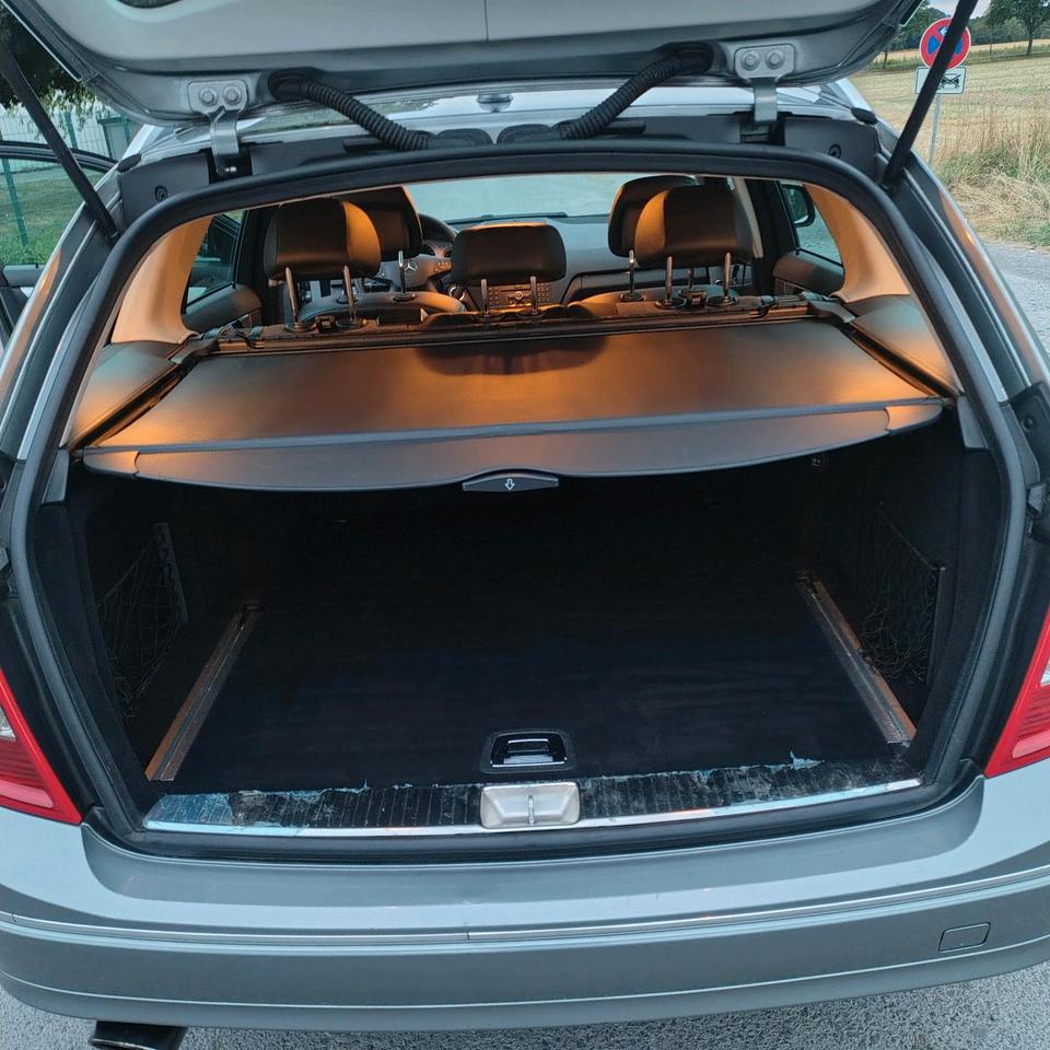 Mercedes Benz C 220 2008 — photo 9