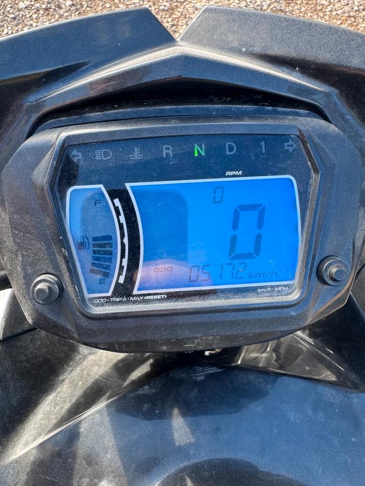  Access Triton 300 2011 — rear view