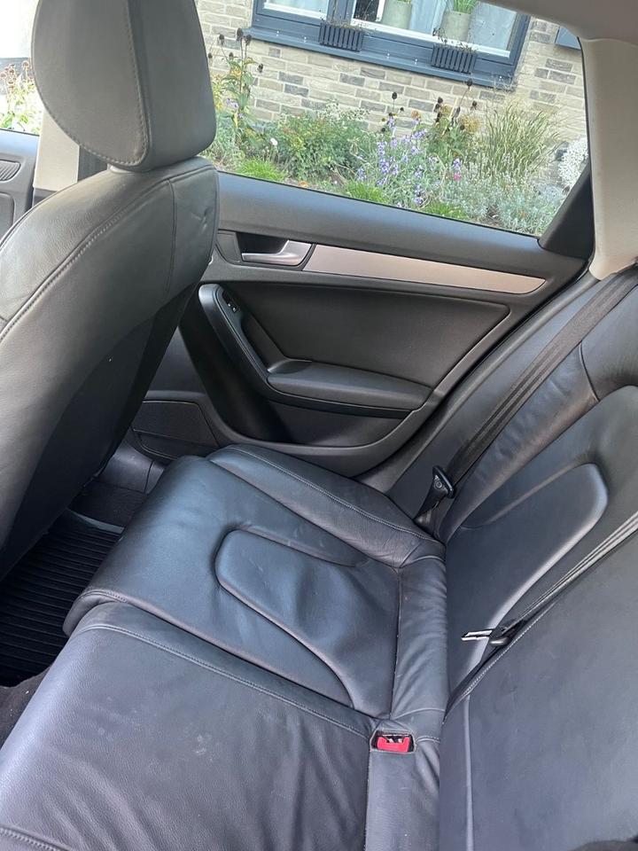 Audi A4 2008 — photo 14