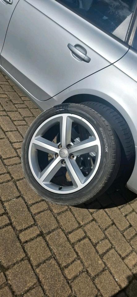 Audi A4 2008 — photo 7