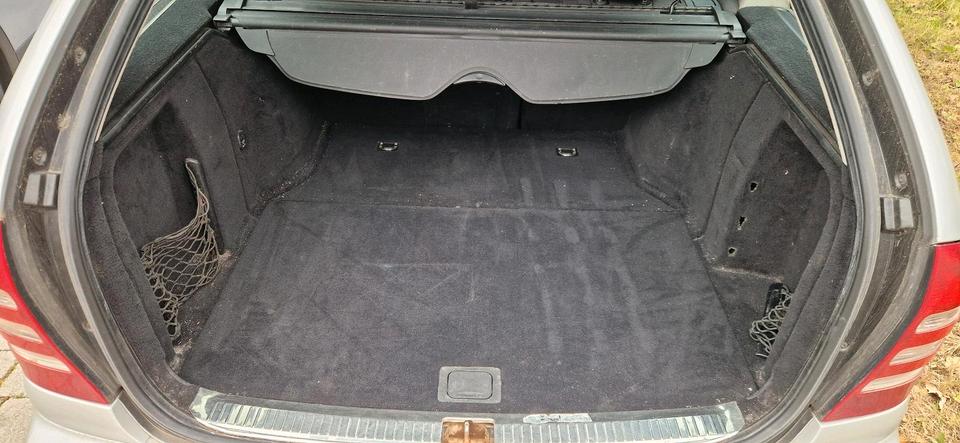 Mercedes Benz C 220 2006 — photo 14