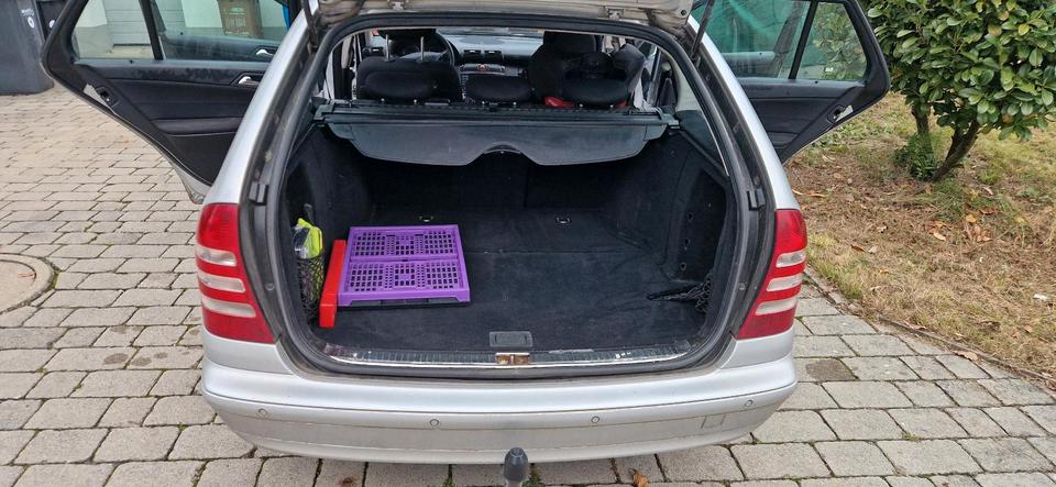 Mercedes Benz C 220 2006 — photo 15