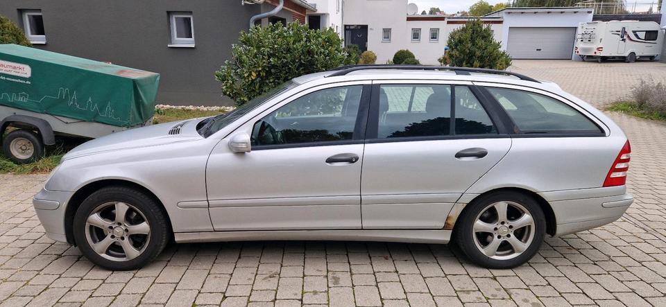 Mercedes Benz C 220 2006 — photo 8