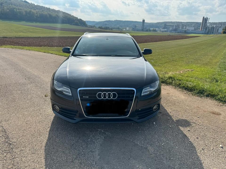 Audi A4, 2011