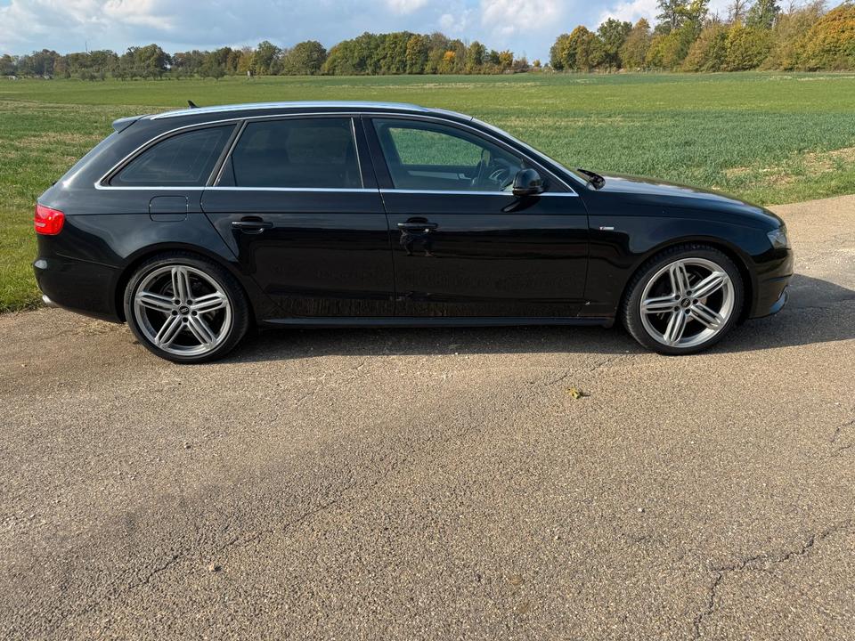 Audi A4 2011 — двигун