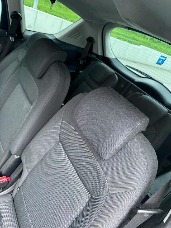 Ford S-Max 2009 — photo 5