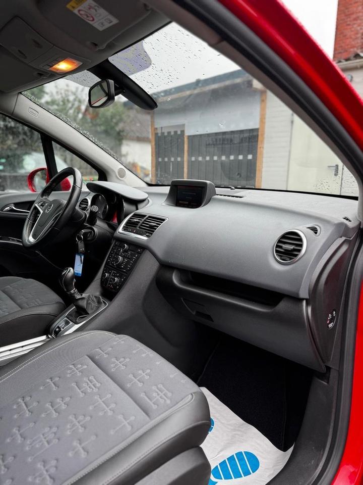 Opel Meriva 2014 — фото 23