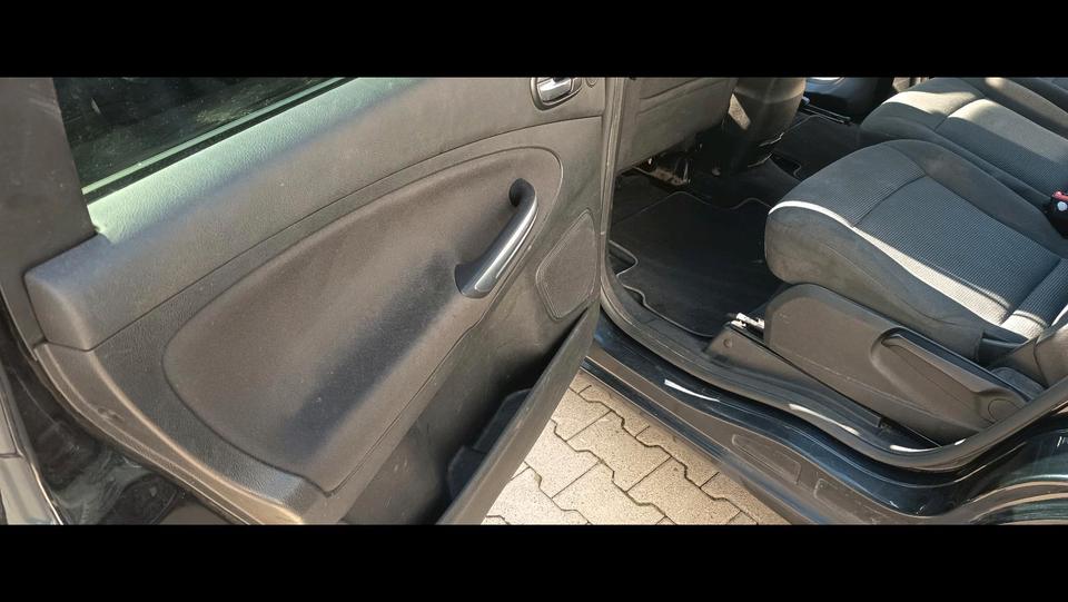 Ford S-Max 2009 — photo 13