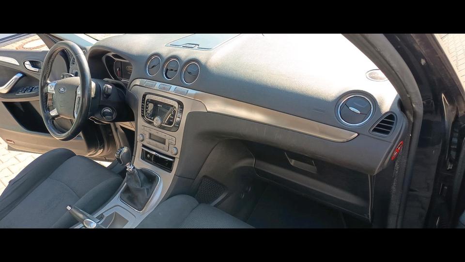 Ford S-Max 2009 — photo 6