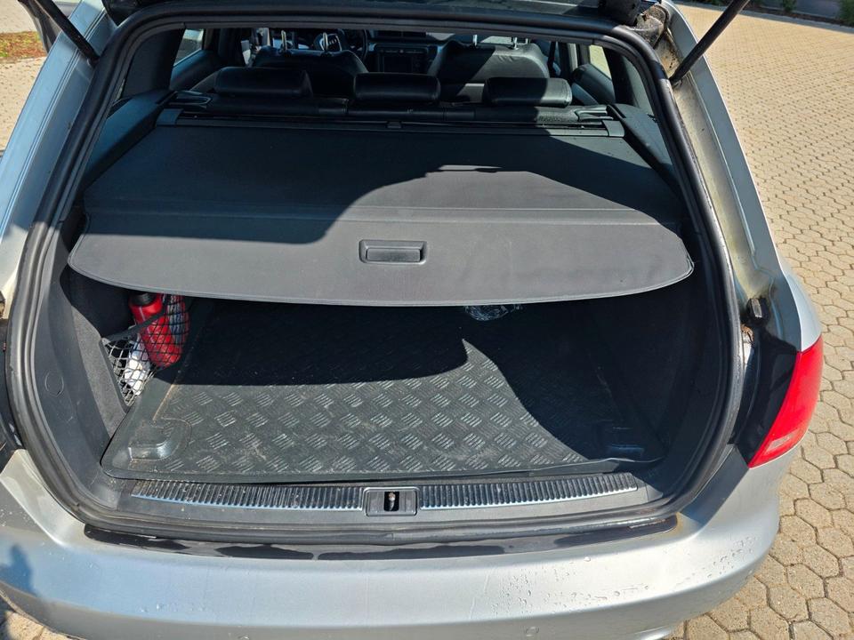 Audi A4 2007 — photo 13