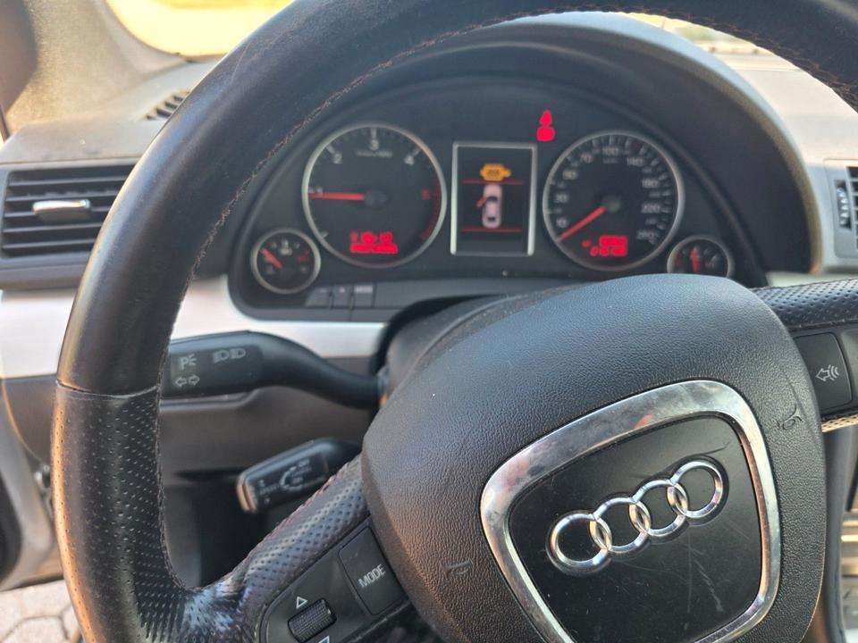 Audi A4 2007 — photo 7