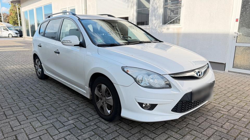 Hyundai i30 2012 — двигун