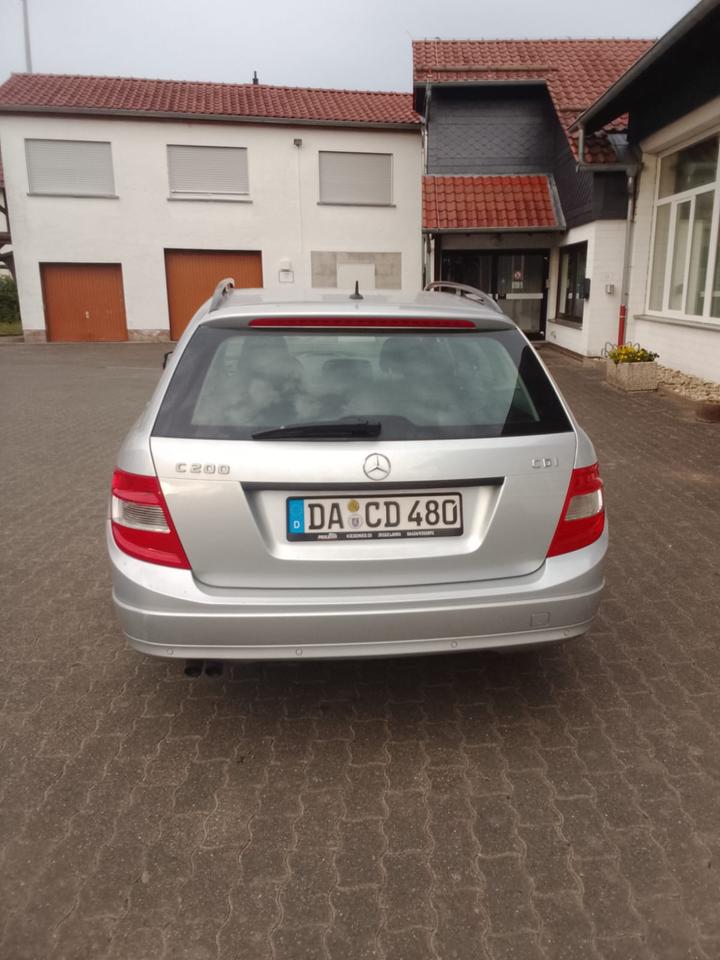 Mercedes Benz C 200 2011 — photo 14