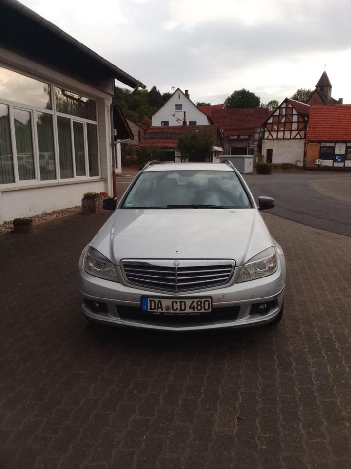 Mercedes Benz C 200 2011 — rear view