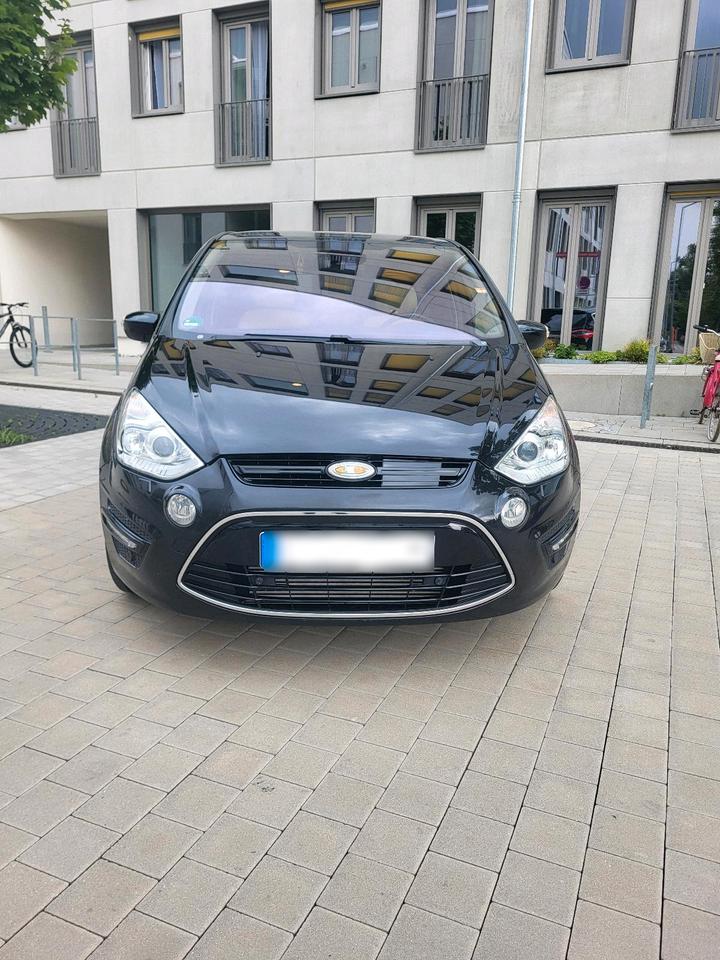 Ford S-Max, 2011