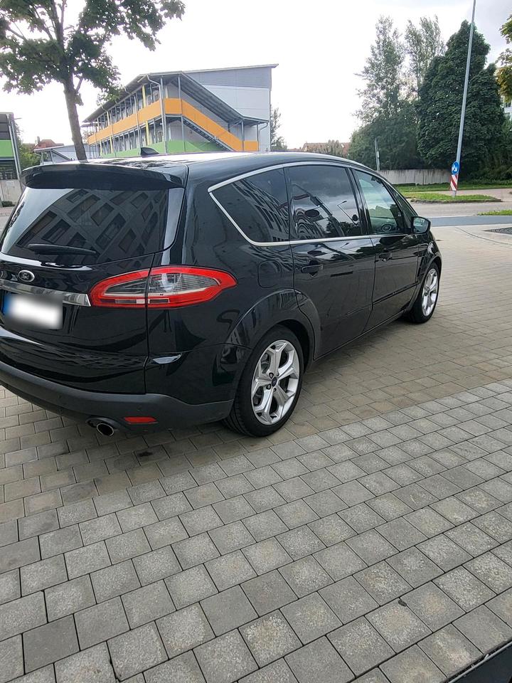 Ford S-Max 2011 — photo 6