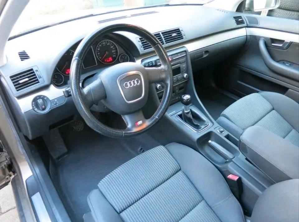 Audi A4 2007 — photo 10