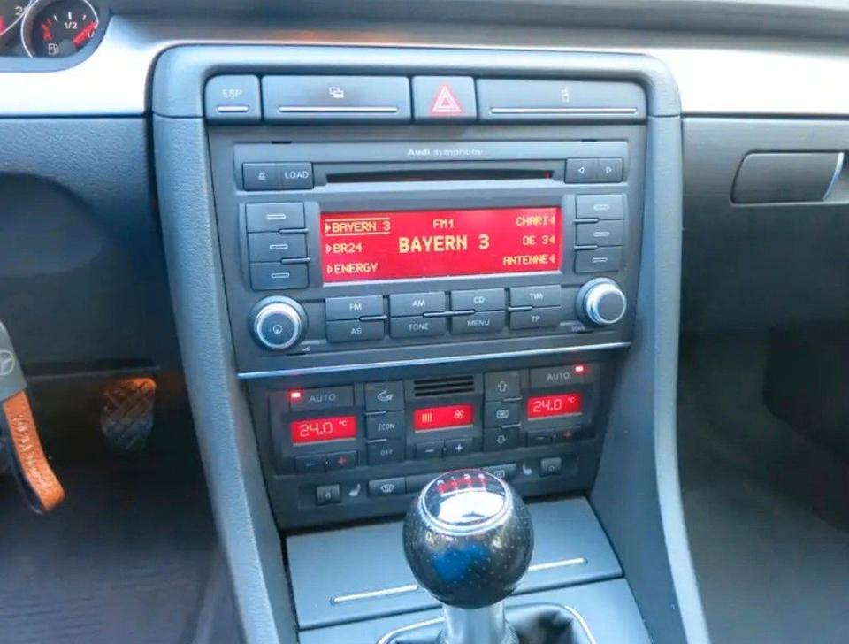 Audi A4 2007 — photo 11