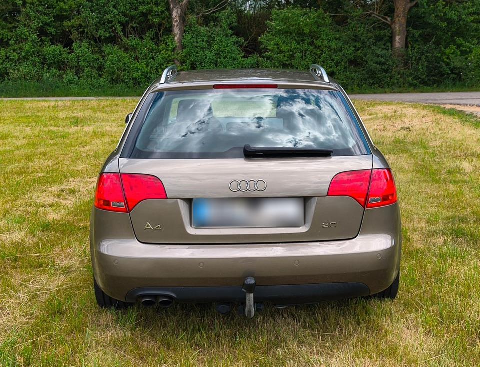 Audi A4 2007 — engine