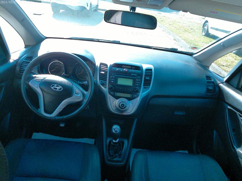 Hyundai ix20 2013 — photo 15
