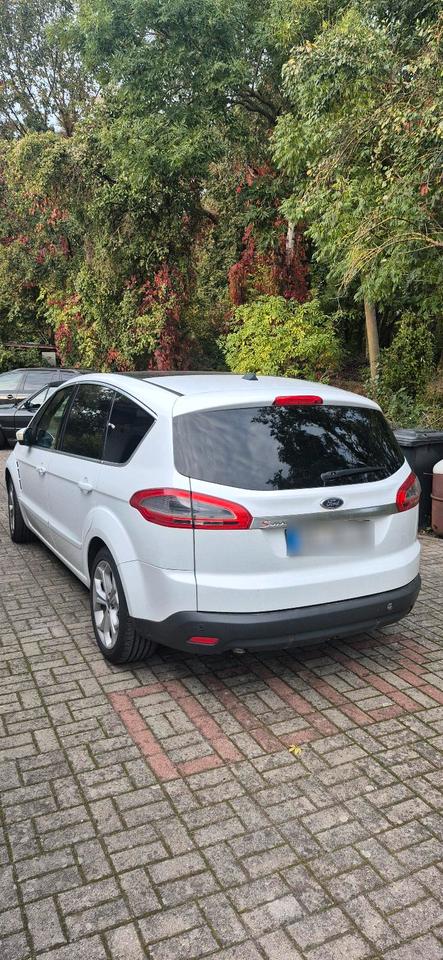 Ford S-Max 2010 — photo 5