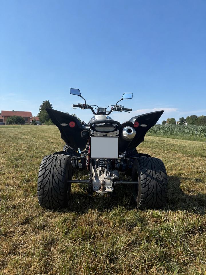Yamaha Raptor YFM700R - Quad - ATV 2015 — rear view