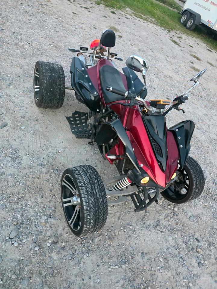 Weitere Motorräder quad 250ccm 2010 — engine 250 ccm