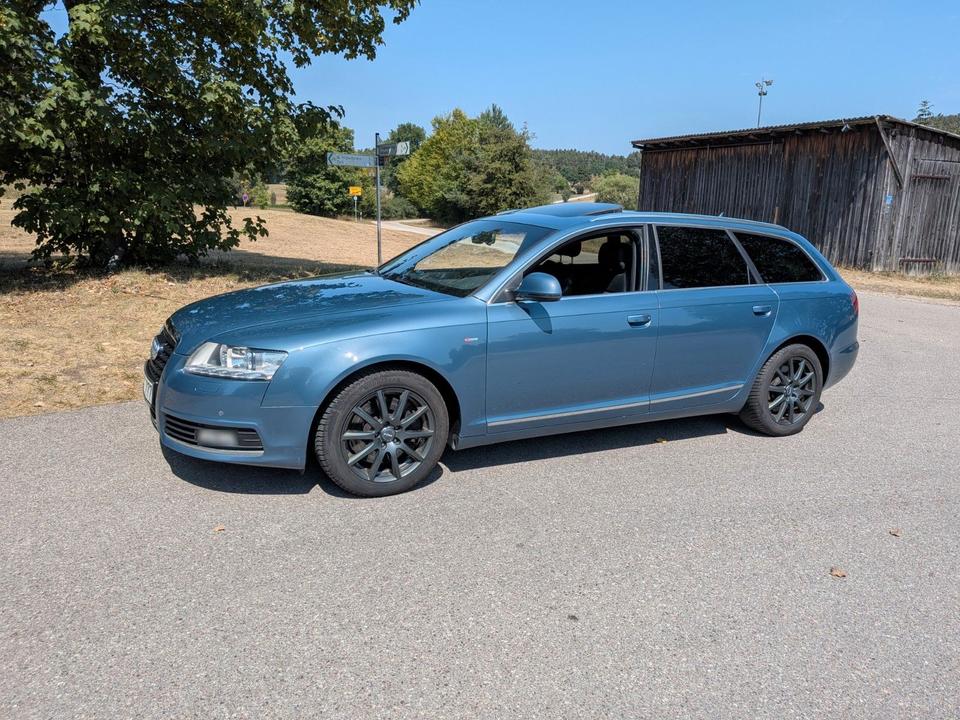 Audi A6 2010 — rear view