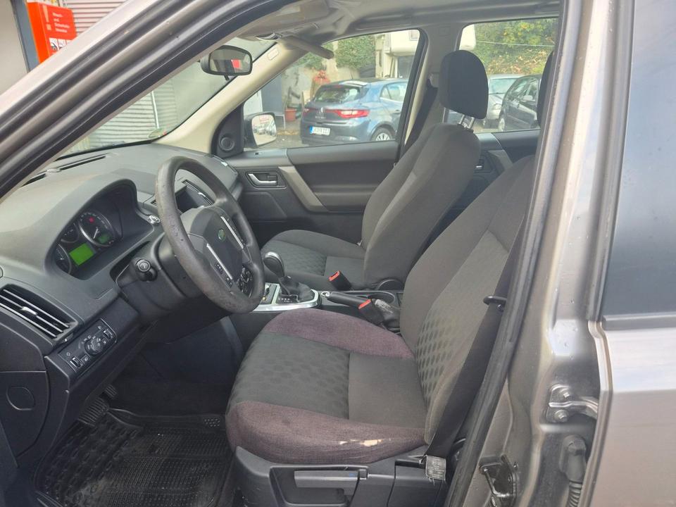 Land Rover Freelander 2007 — photo 8