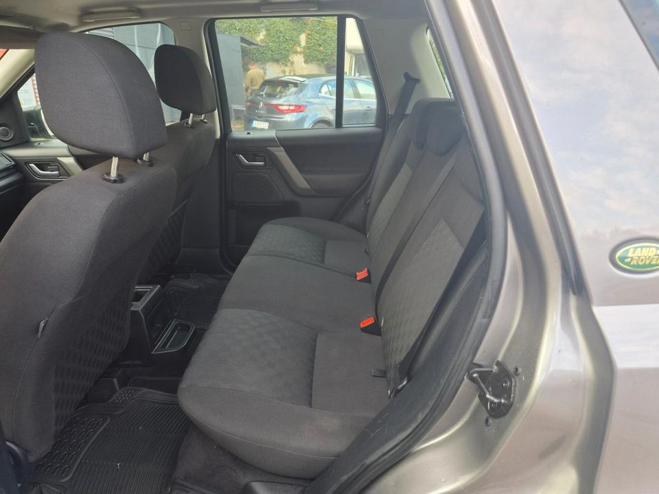 Land Rover Freelander 2007 — photo 9