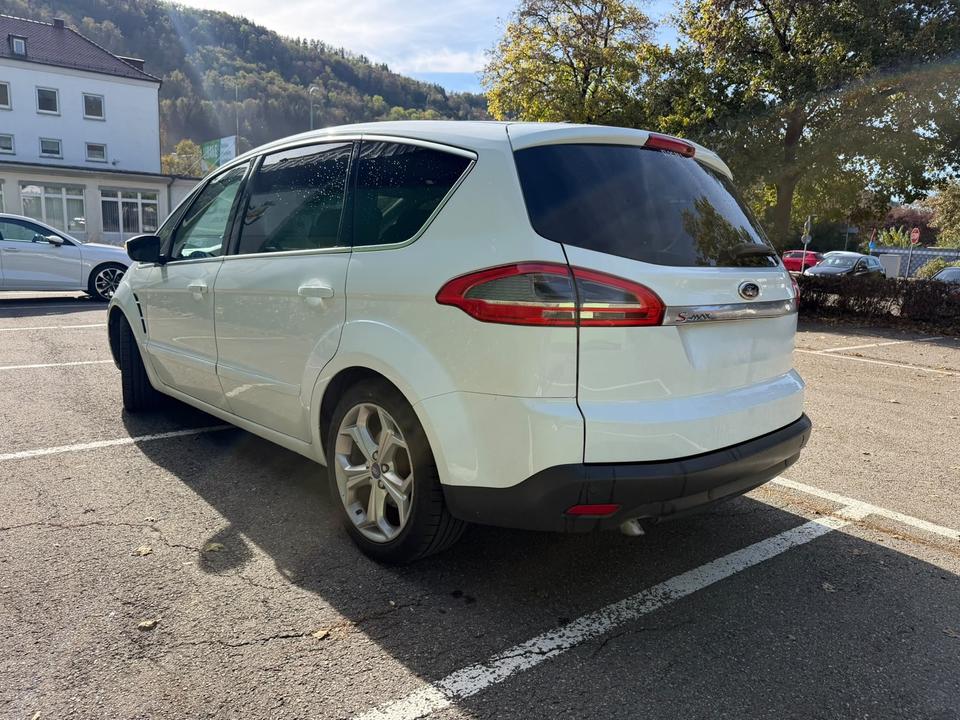 Ford S-Max 2010 — двигун