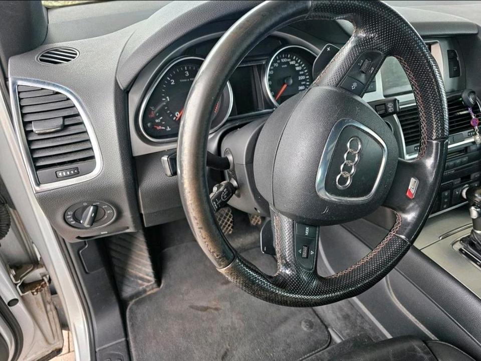 Audi Q7 2008 — photo 5