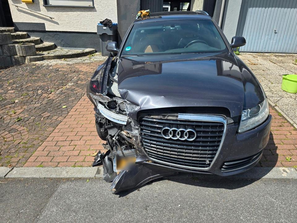Audi A6 2011 — photo 7