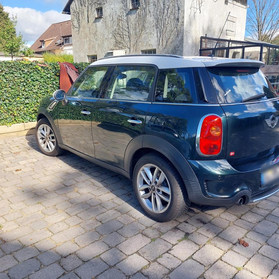 Mini Cooper S 2011 — салон