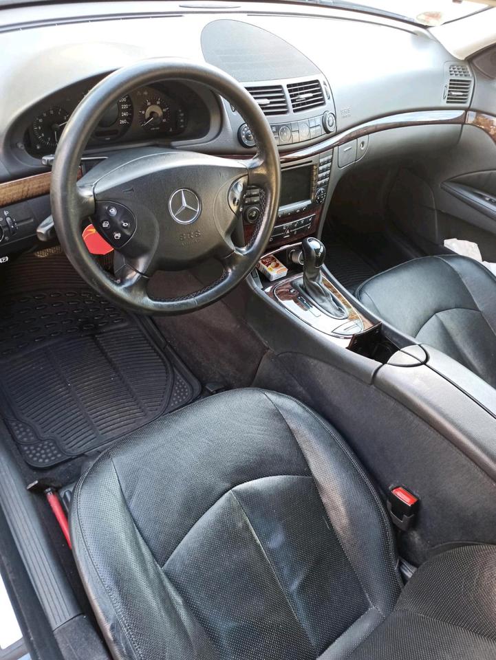 Mercedes Benz E 220 2006 — photo 10