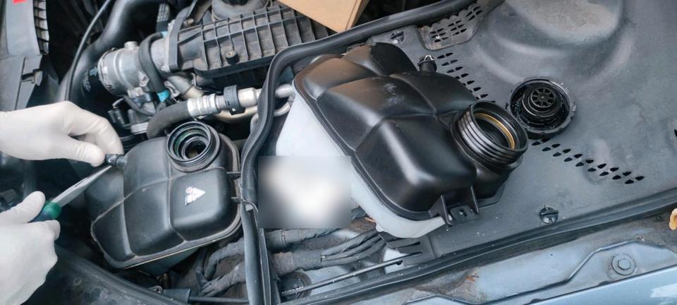 Mercedes Benz E 220 2006 — photo 8