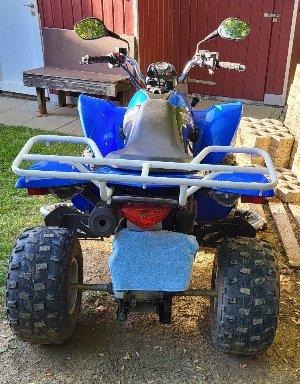 Kymco Maxxer 300 2006 — rear view