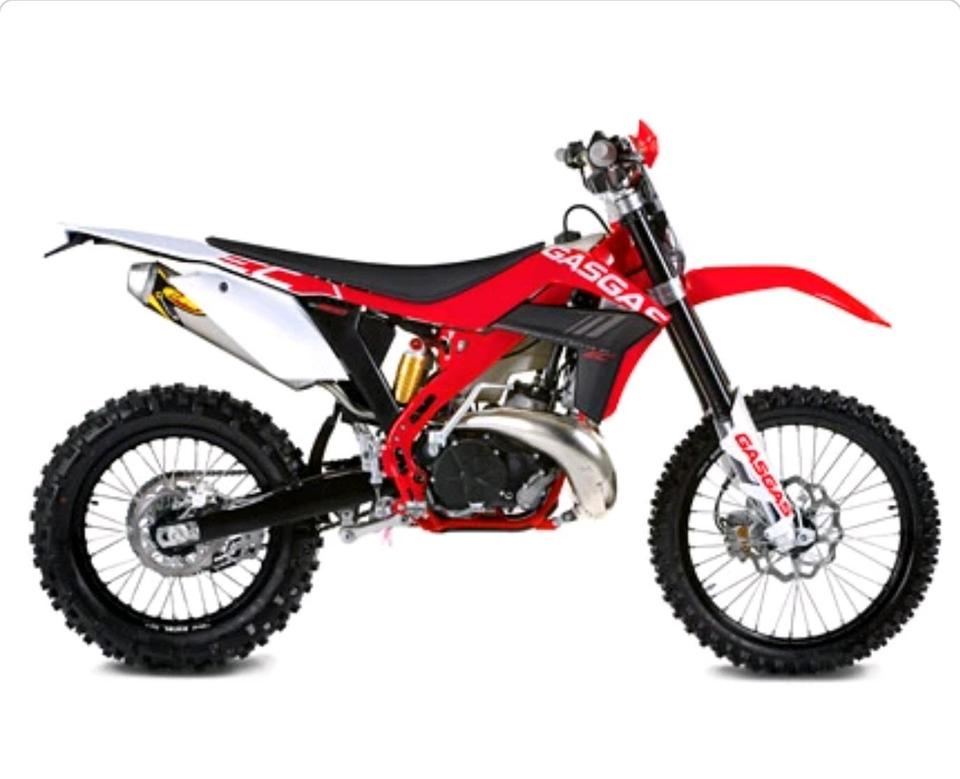 Weitere Motorräder GasGas EC 300 2 Takt mit Straßenzulassung. Enduro Motocross Sumo 2012 — вигляд ззаду