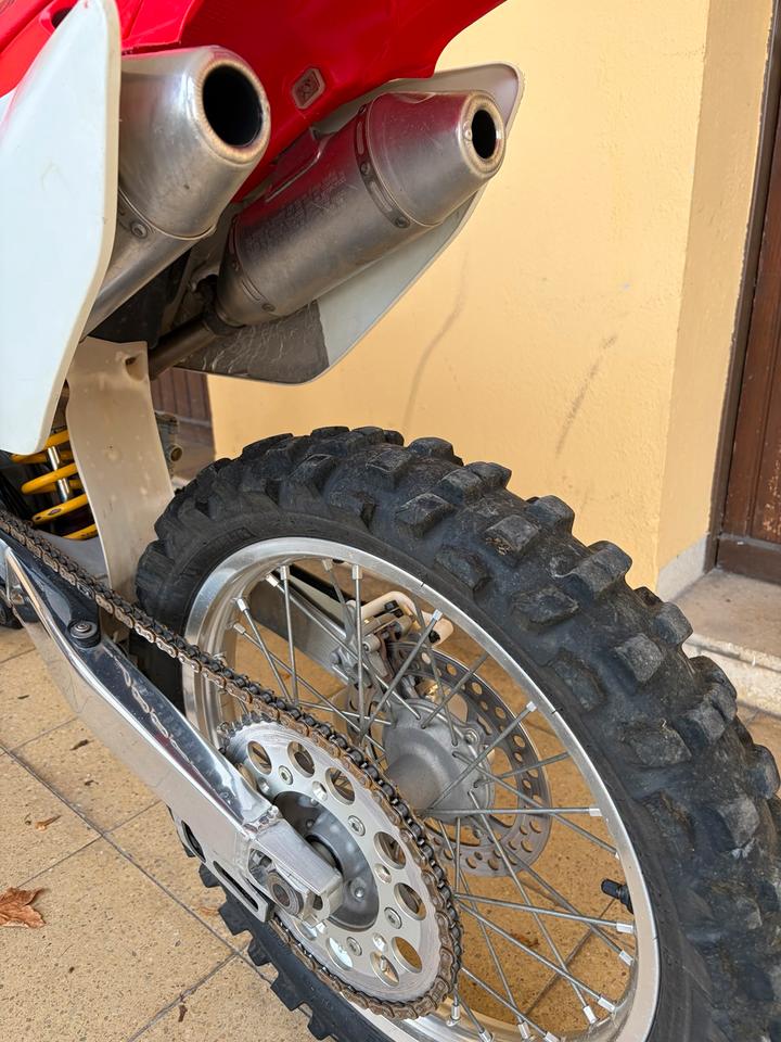 Honda CRF250R Motocross 2006 — engine 250 ccm