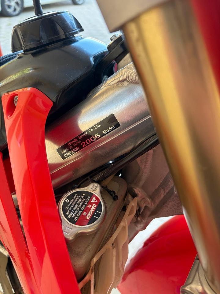 Honda CRF250R Motocross 2006 — photo 7